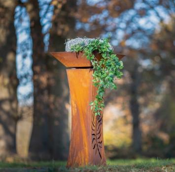 saeule-blatt-motiv-gartendeko-edelrost-grosshandel